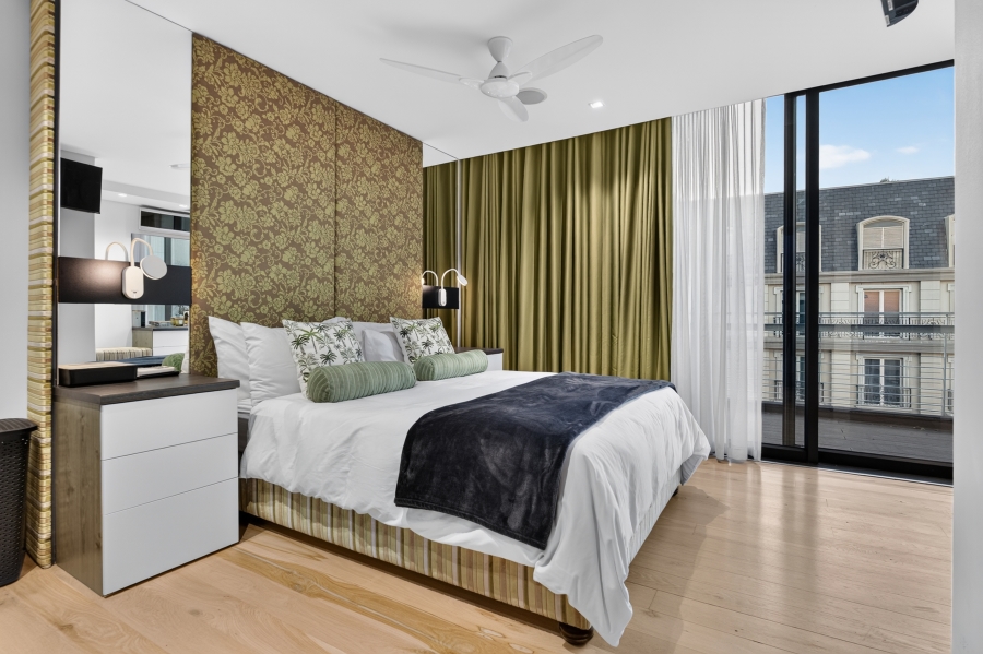 To Let 2 Bedroom Property for Rent in Green Point Western Cape